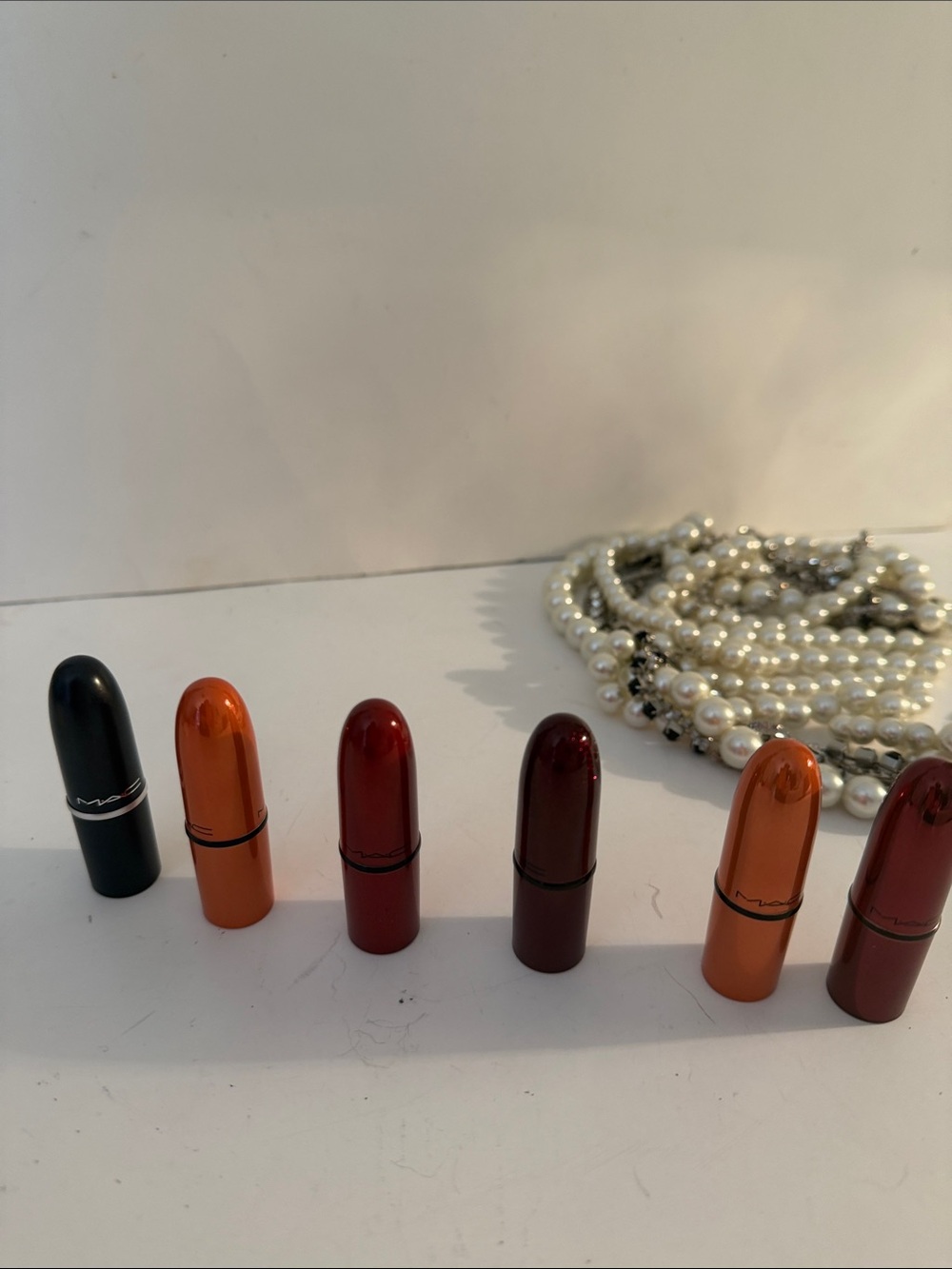 MAC Cosmetics 6 Mini Lipstick Collection - cafe, Diva, Chili Burgundy, perfect! - Picture 4 of 6